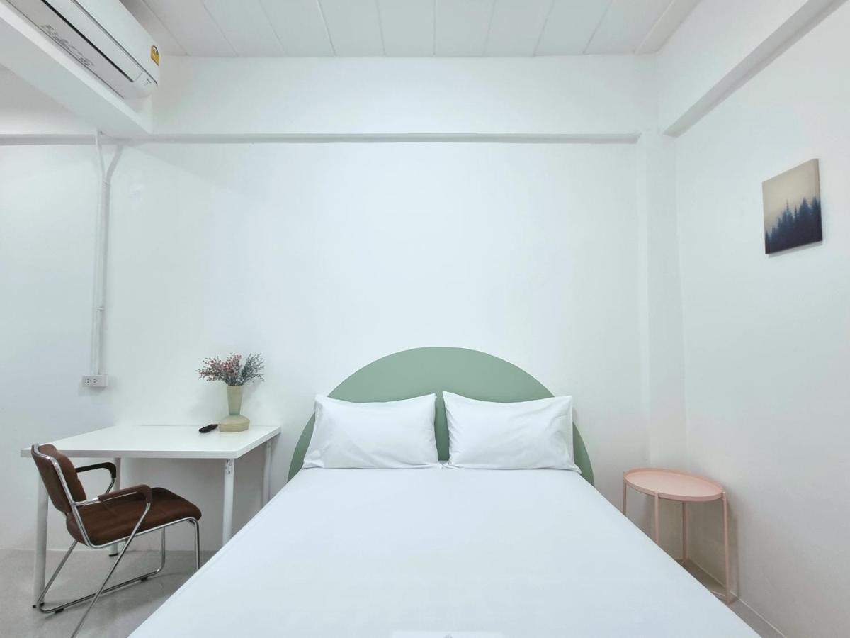 The Zai Apartment Ban Krathum Lom 외부 사진