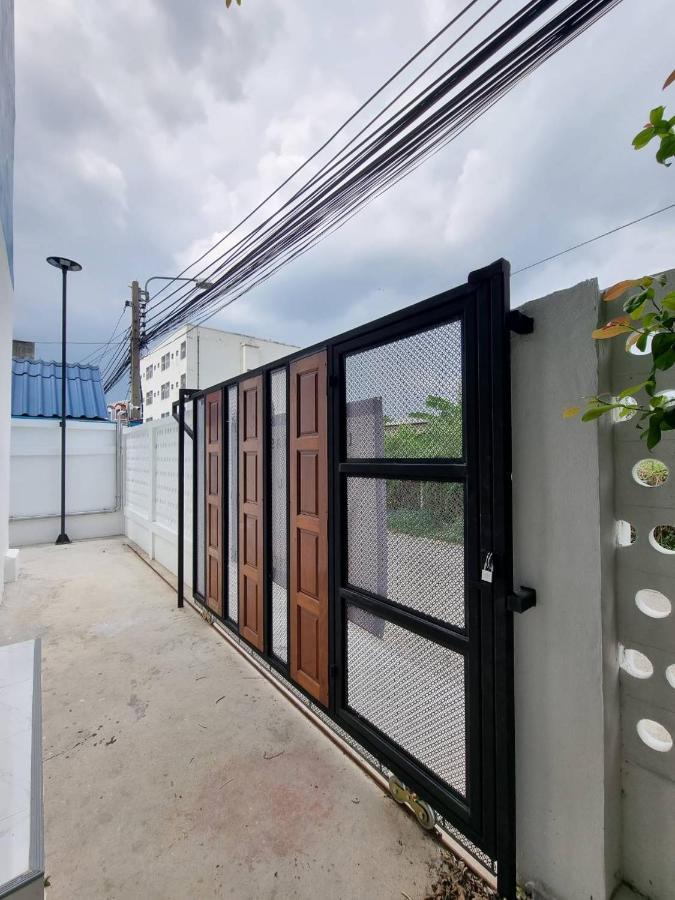 The Zai Apartment Ban Krathum Lom 외부 사진