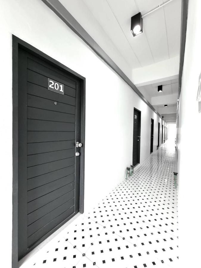 The Zai Apartment Ban Krathum Lom 외부 사진