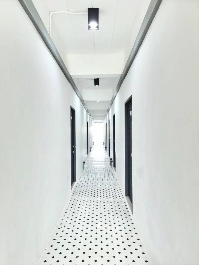 The Zai Apartment Ban Krathum Lom 외부 사진