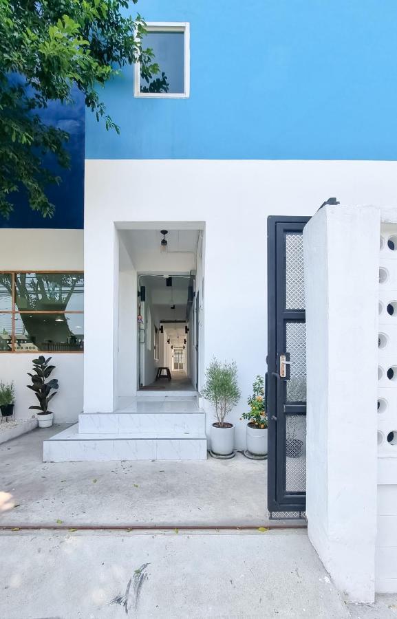 The Zai Apartment Ban Krathum Lom 외부 사진