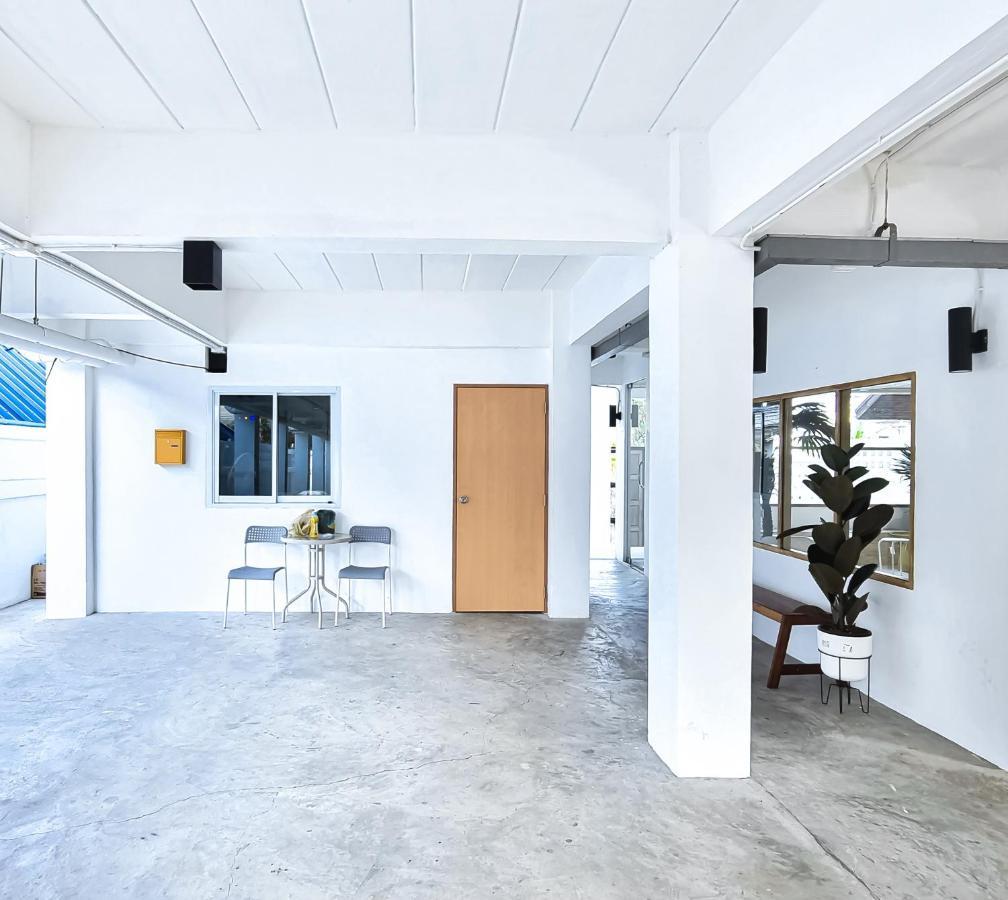 The Zai Apartment Ban Krathum Lom 외부 사진